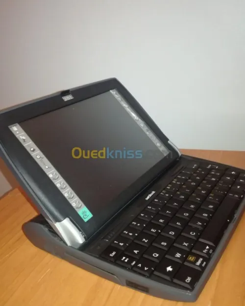 Netbook Psion série 7 UK