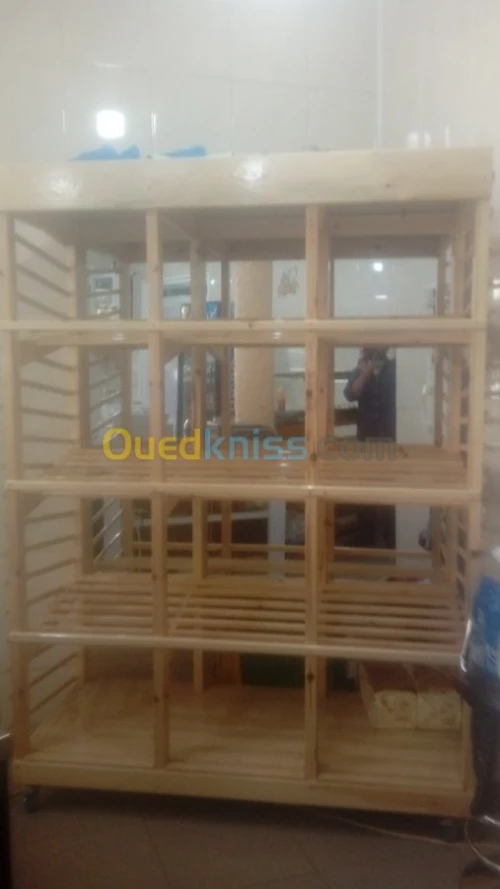 Étagère a pain 