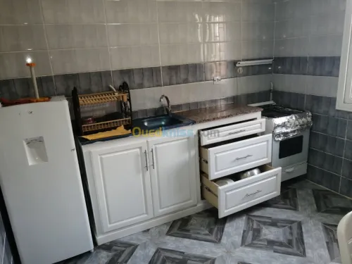 Location vacances Appartement F4 Tlemcen Chetouane