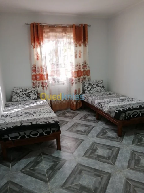 Location vacances Appartement F4 Tlemcen Chetouane