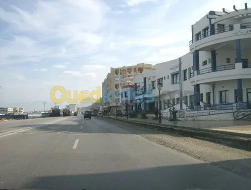 Vente Local Bejaia Tichy