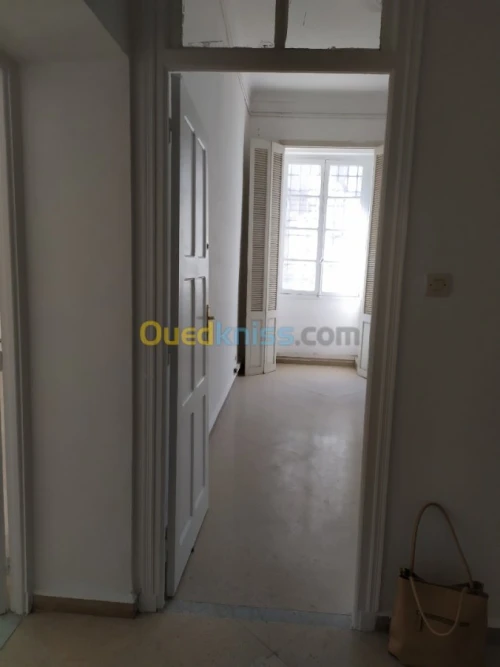 Location Appartement F5 Alger Alger centre