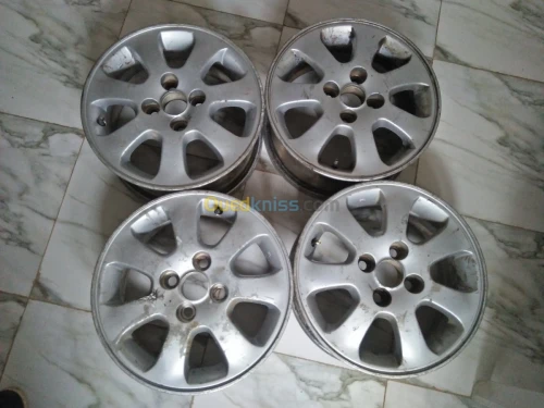 jantes allaige Toyota corolla 