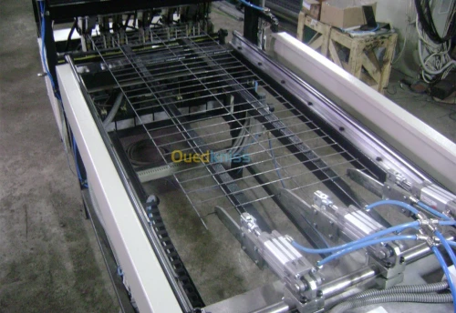Machine de Treillis a Souder