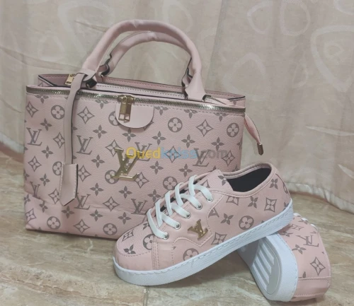 Paire de chaussure et sac