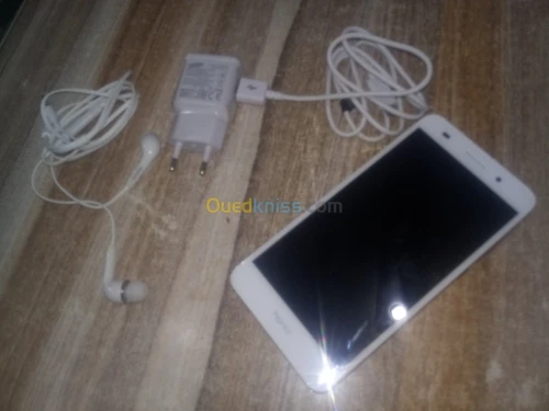 Huawei Y6