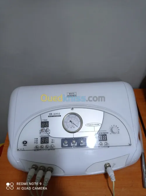 Appareil pour soins facial et abdomina