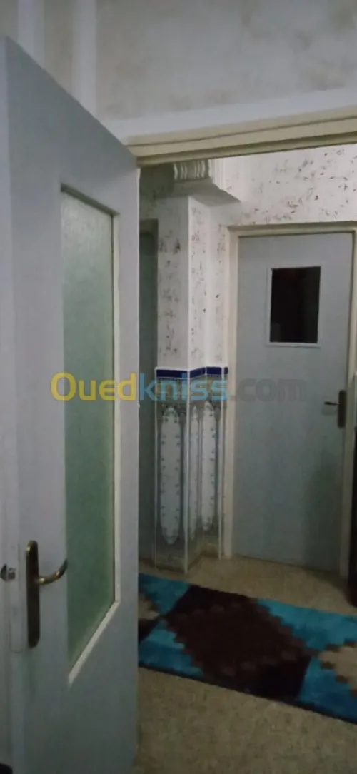 Vente Appartement F3 Alger Les eucalyptus