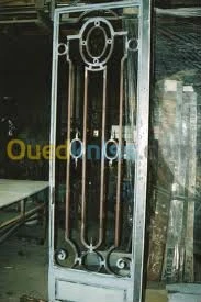 menuisrie metalique.rideau electrique