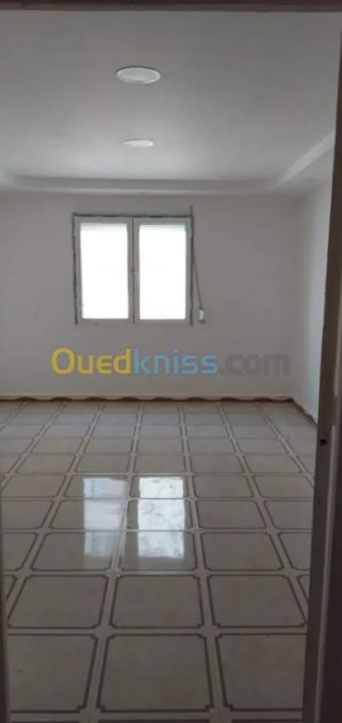 Location Appartement F4 Relizane Relizane