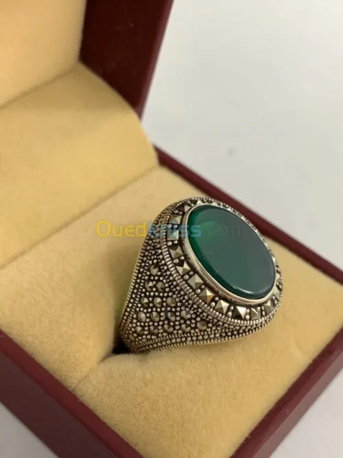 خواتم من الفضة الخالصة و العقيق اليمني