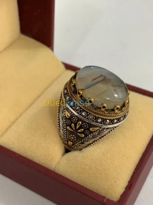 خواتم من الفضة الخالصة و العقيق اليمني