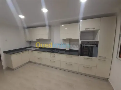 Cuisine de  luxe en bois HETRE,MDF,HDF