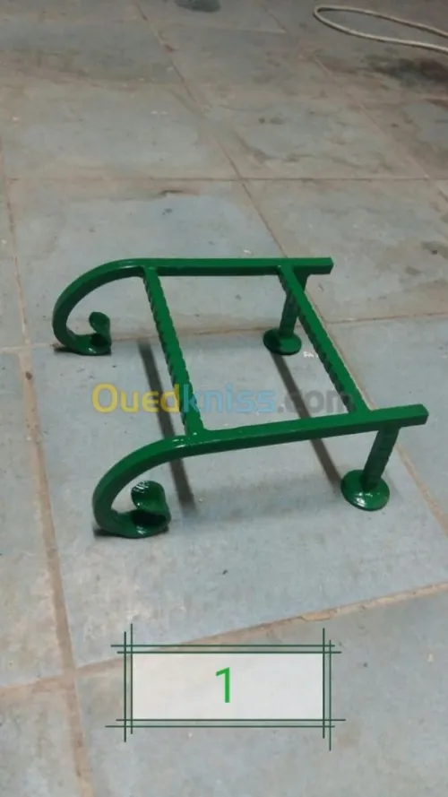 Supports de pots de fleurs 