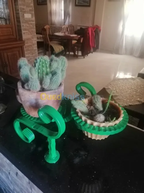 Supports de pots de fleurs 