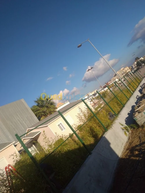 Brise vu ( clôture de classe )