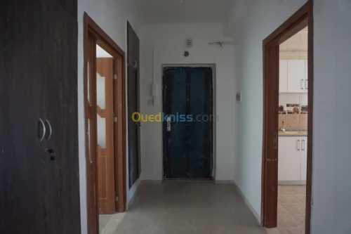 Location Appartement F4 Alger Bordj el bahri