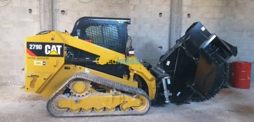 Location trancheuse CAT et GARBIN