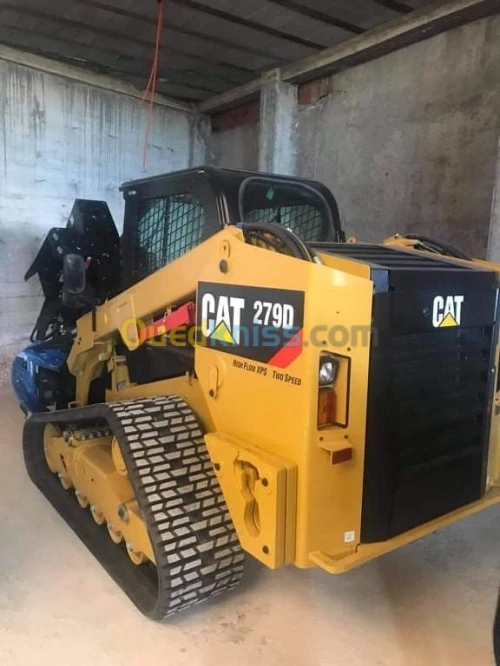 Location trancheuse CAT et GARBIN