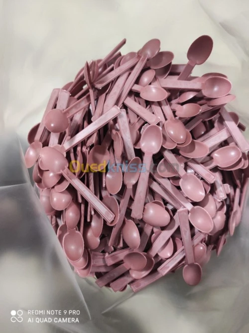 Cuillère plastique