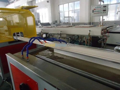 Ligne De Production De Profilés PVC