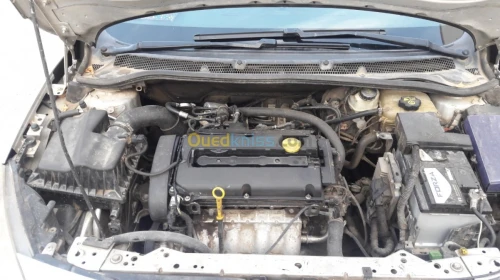 Opel Astra 2011 