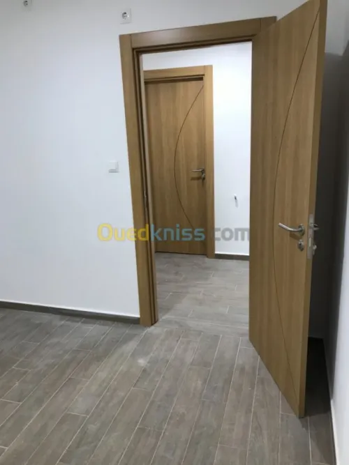 Location Appartement F4 Khenchela Khenchela
