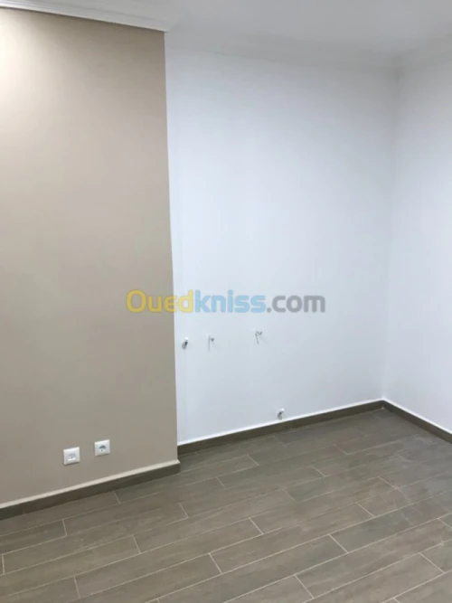 Location Appartement F4 Khenchela Khenchela