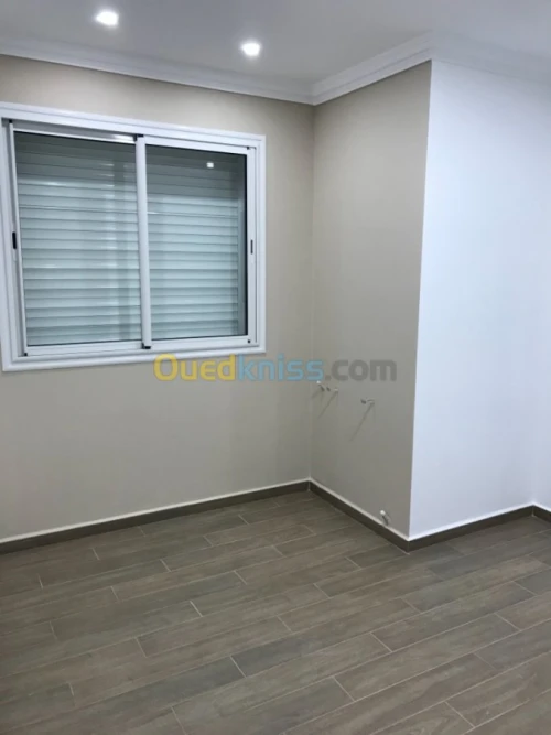 Location Appartement F4 Khenchela Khenchela