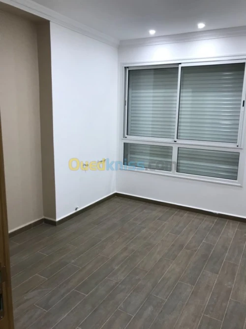 Location Appartement F4 Khenchela Khenchela