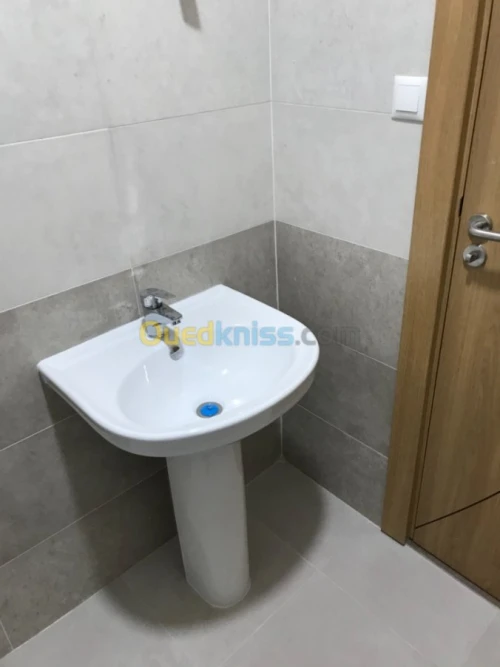 Location Appartement F4 Khenchela Khenchela