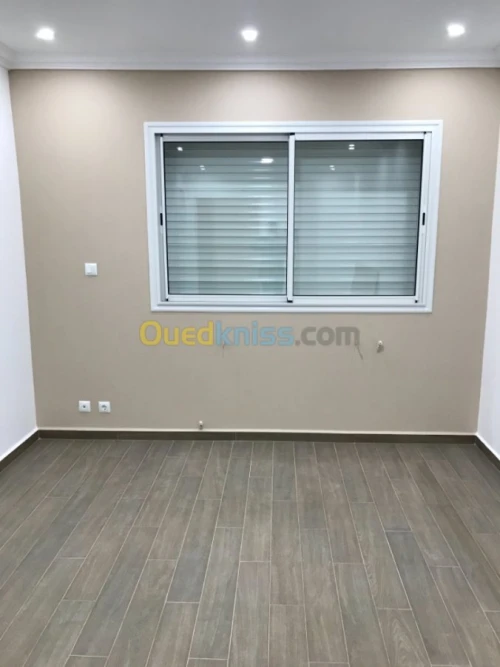 Location Appartement F4 Khenchela Khenchela