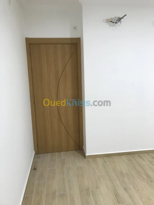 Location Appartement F4 Khenchela Khenchela