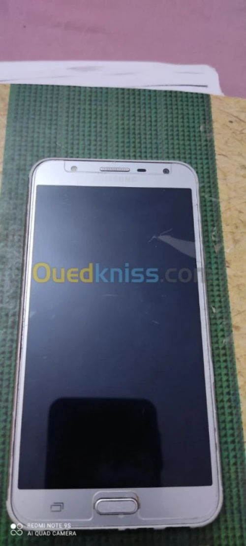 Samsung Galaxy j7 core Duos