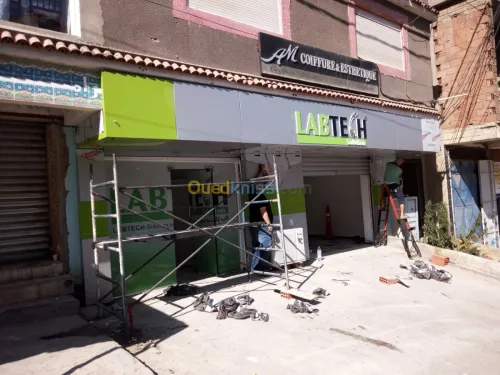 réalisation et montage panneaux pub