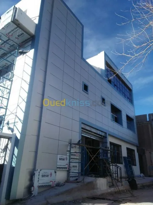 Revêtement faced alucobond