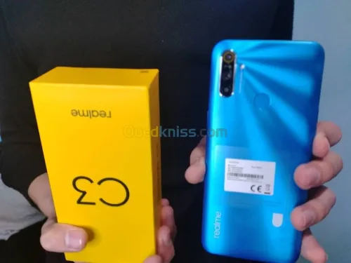 Realme C3 (3 cameras)