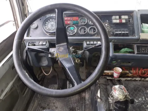 Renault B230