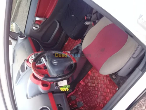 JAC J2 2012 J2