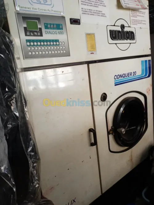 Pressing dégraissage teinture