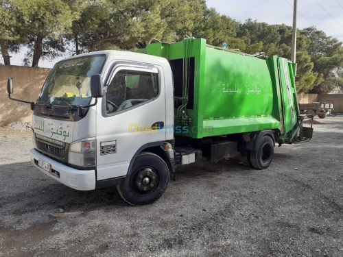 Mitsubishi CANTER FUSO