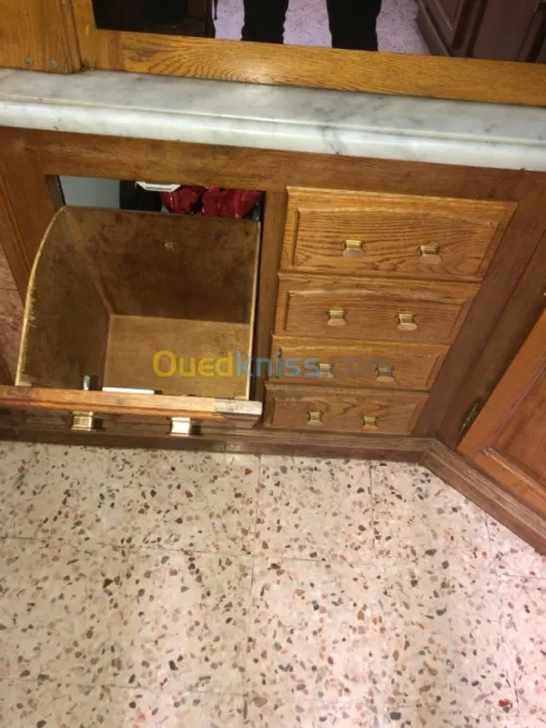 Cuisine en bois chaîne 