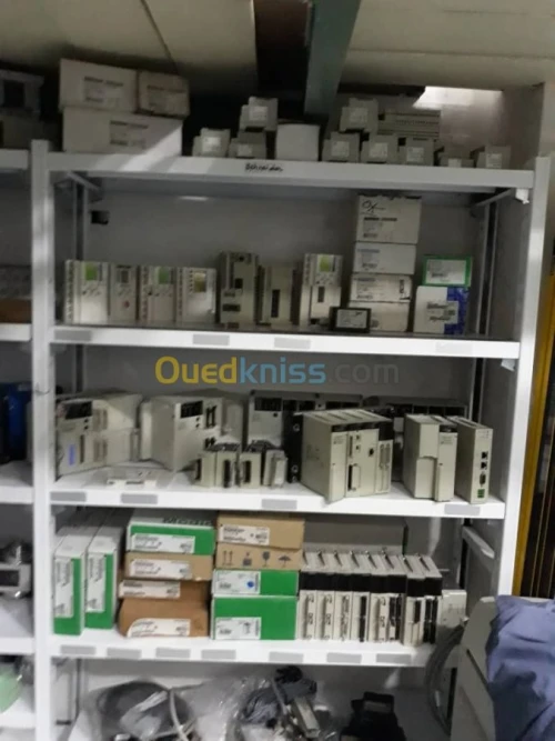 Automate et équipements électrique ind