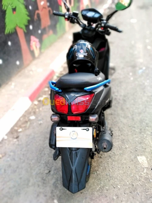 OMG yiben Scooter 