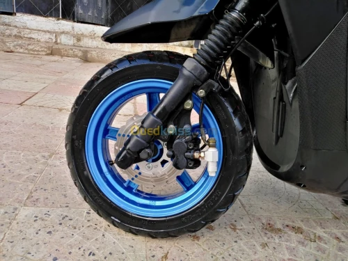 OMG yiben Scooter 