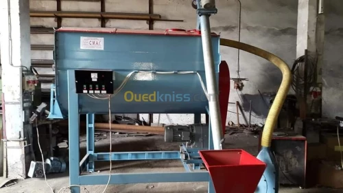 Unité d'aliments de bétail et volaille