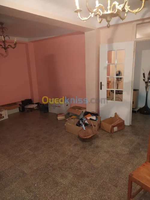 Vente Appartement F3 Alger Bouzareah
