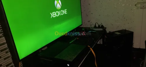 Xbox One 1T fat+ Pleusiures des Jeux. 