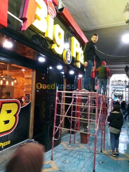 Enseigne lumineuse.panneau led.lettre 