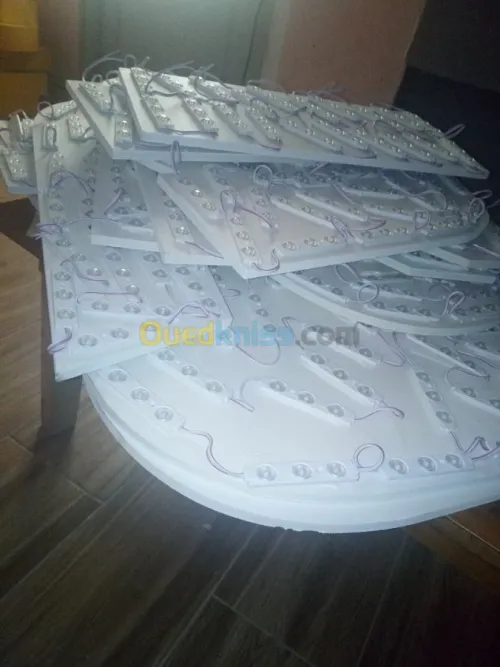 Enseigne lumineuse.panneau led.lettre 